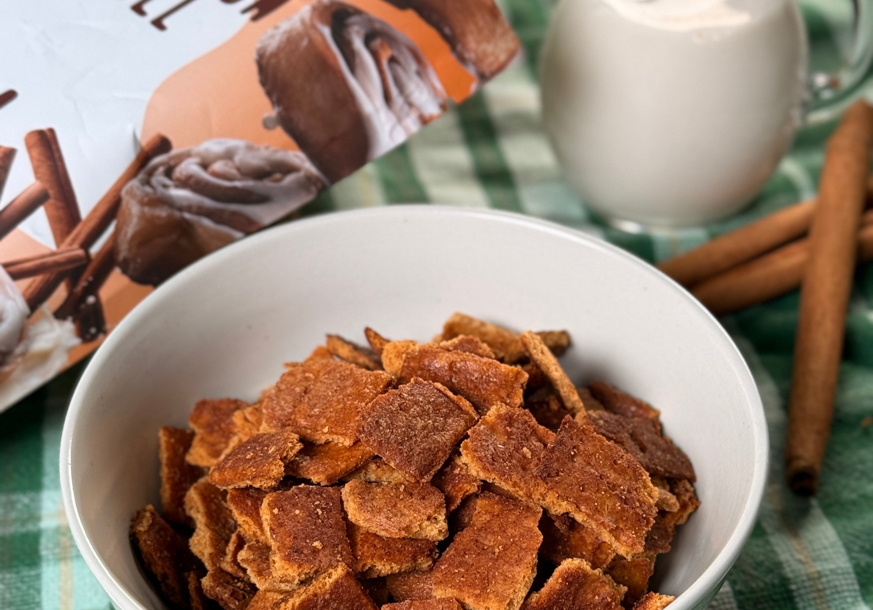 Cinnamon Roll Protein Cereal