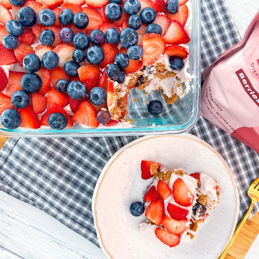 No-Bake Berries and Cream Refrigerator Cake