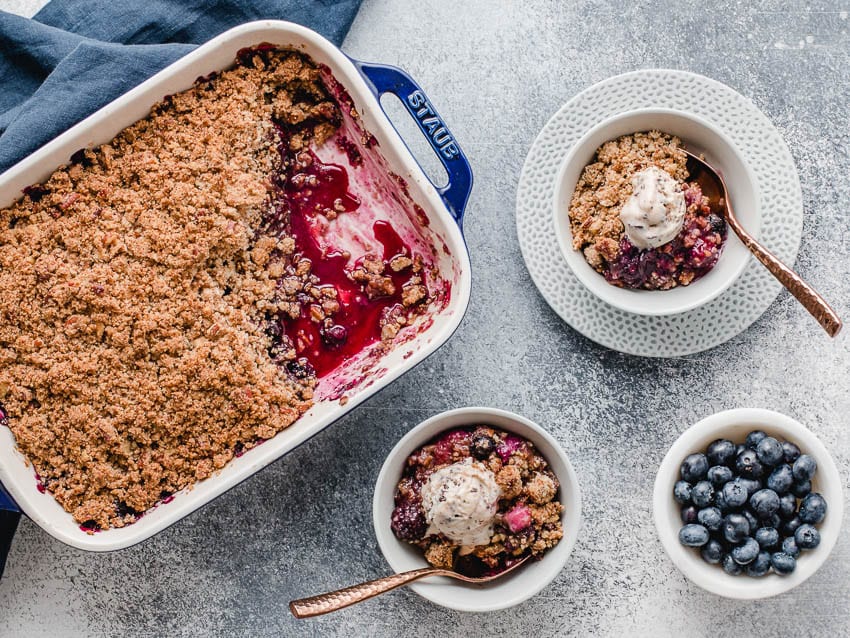 Berry Crisp (GF, DF, Paleo, Vegan)