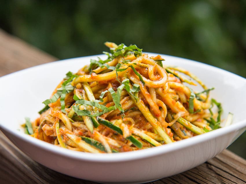 Raw Zucchini Pasta with Marinara Sauce